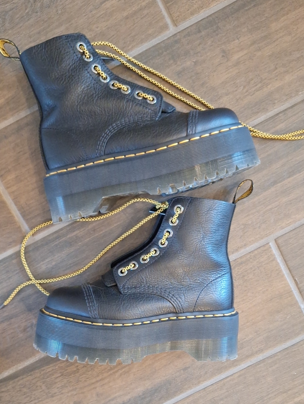 Dr. Martens Sinclair Max Platform Combat Boots Pisa Leather Black Size 7 - Picture 3 of 8